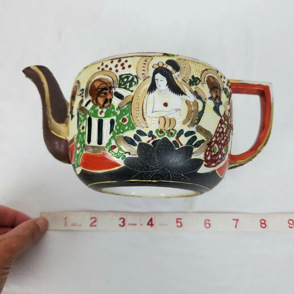Vintage Hand Painted Geisha Samurai‎ Lotus Flower Tea Pot Made in Japan GUC